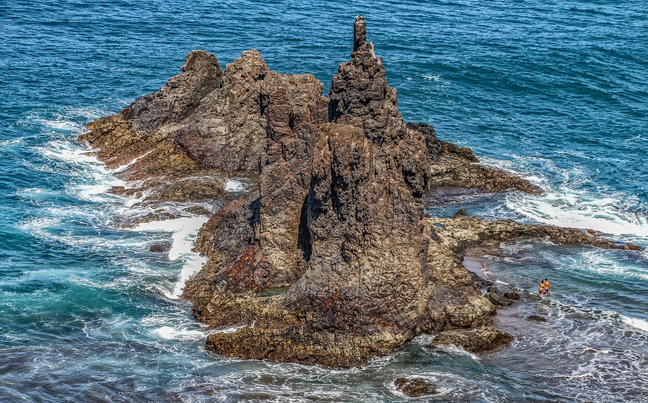 海水魚缸多大比較好，魚缸放多大的火山石比較好 海水魚 第2張