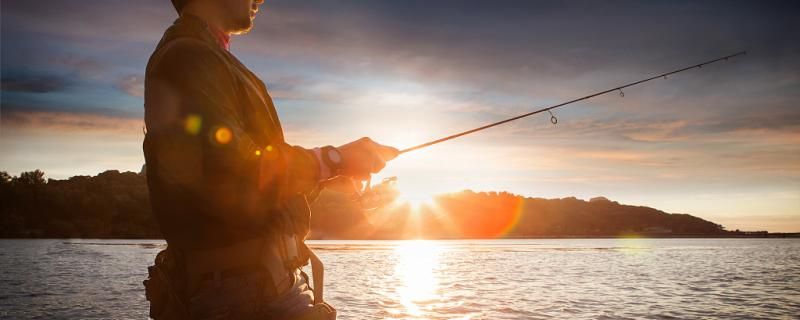 夜間釣魚釣深還是釣淺什么時間最好