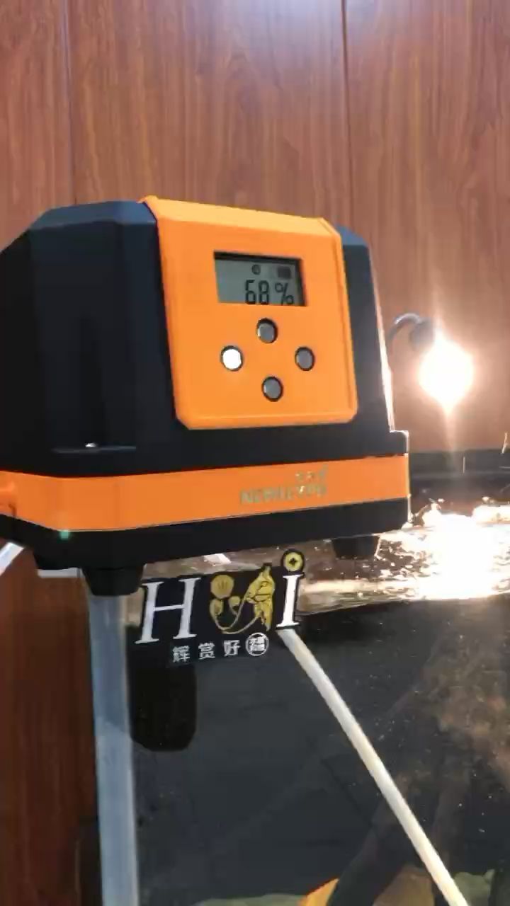 30升帶消聲器隔音交直流負(fù)離子氧氣泵，停電72小時，間電144小時，分四頭出氧，停電自動切換電源打氧 觀賞魚論壇 第1張