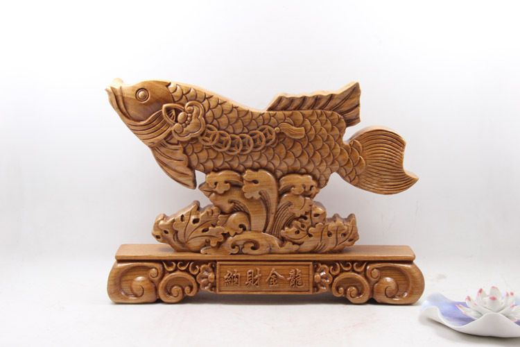 龍魚(yú)擺件朝向怎么擺放：龍魚(yú)擺件朝向怎么擺放龍魚(yú)擺件朝向怎么擺放招財(cái)風(fēng)水 龍魚(yú)百科 第2張