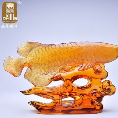 玉雕金龍魚寓意什么：玉雕金龍魚擺件寓意豐富，其寓意豐富，深受人們喜愛