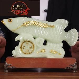 玉石金龍魚擺件的寓意與象征：玉石雕刻金龍魚的寓意