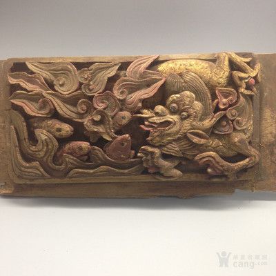 阿里巴巴平臺龍魚浮雕產(chǎn)品：阿里巴巴平臺上提供了多種龍魚浮雕產(chǎn)品包括擺件、掛件等 龍魚百科