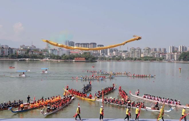 關(guān)于中國(guó)龍舟協(xié)會(huì)的問(wèn)題：中國(guó)龍舟協(xié)會(huì)到道縣調(diào)研指導(dǎo)中國(guó)龍舟公開(kāi)賽(24]7