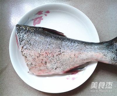 淡水狗頭魚魚吃什么（淡水狗頭魚的飼養(yǎng)指南） 祥龍龍魚專用水族燈 第2張