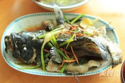 吃的龍魚(yú)是什么魚(yú)做的（史上最經(jīng)典的龍魚(yú)混養(yǎng)及混養(yǎng)及混養(yǎng)及混養(yǎng)配魚(yú)介紹）