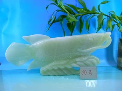 金龍魚(yú)玉器擺在鞋柜玄關(guān)上好嗎【金龍魚(yú)玉器擺在鞋柜上好嗎金龍魚(yú)玉器擺在鞋柜玄關(guān)上好嗎】 龍魚(yú)百科 第5張