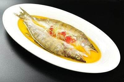 天山雪龍魚(yú)好吃嗎（天山雪龍魚(yú)不僅味道鮮美而且營(yíng)養(yǎng)價(jià)值高而且營(yíng)養(yǎng)高） 龍魚(yú)百科 第4張