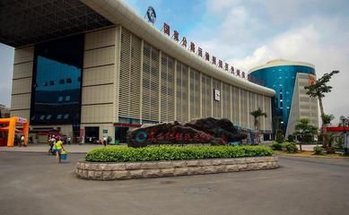 百色水族館vs祥龍魚場（百色水族館和祥龍魚場哪個好） 全國水族館企業(yè)名錄 第1張