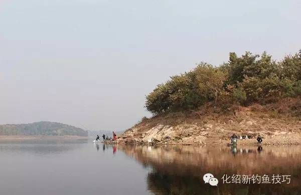 雪鯽魚繁殖水溫波動(dòng)影響，冬季鯽魚繁殖對(duì)策，鯽魚繁殖期如何控溫？