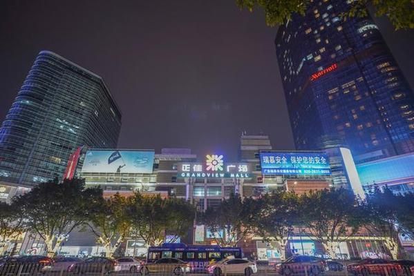 有水族館的商場：水族館的發(fā)展 水族館百科（水族館加盟） 第5張