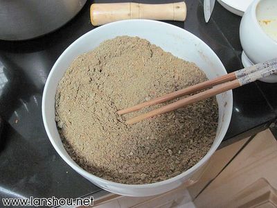 自制魚飼料保存技巧：自制魚飼料冷藏注意事項，自制魚飼料保存最佳溫度